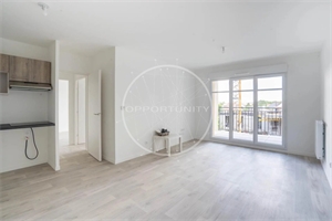 appartement à la vente -   93150  LE BLANC-MESNIL, surface 63 m2 vente appartement - APR686605